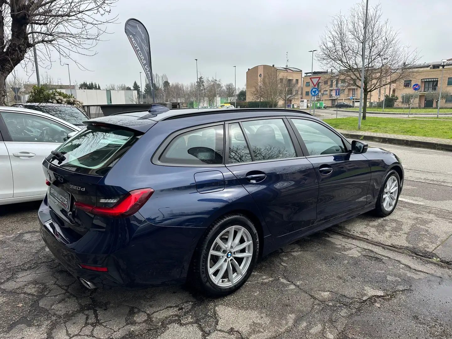 BMW 320 320d 48V Touring Business Advantage Brons - 2