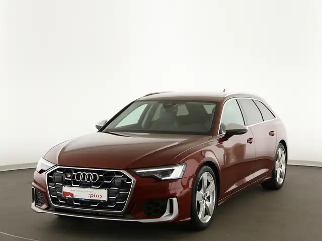 Audi S6 view 2
