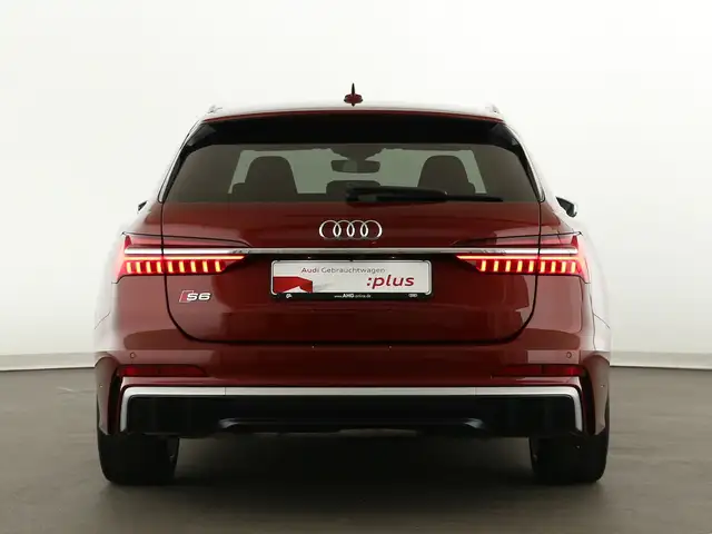Audi S6 view 6