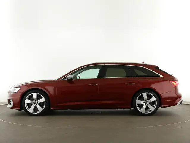 Audi S6 view 4