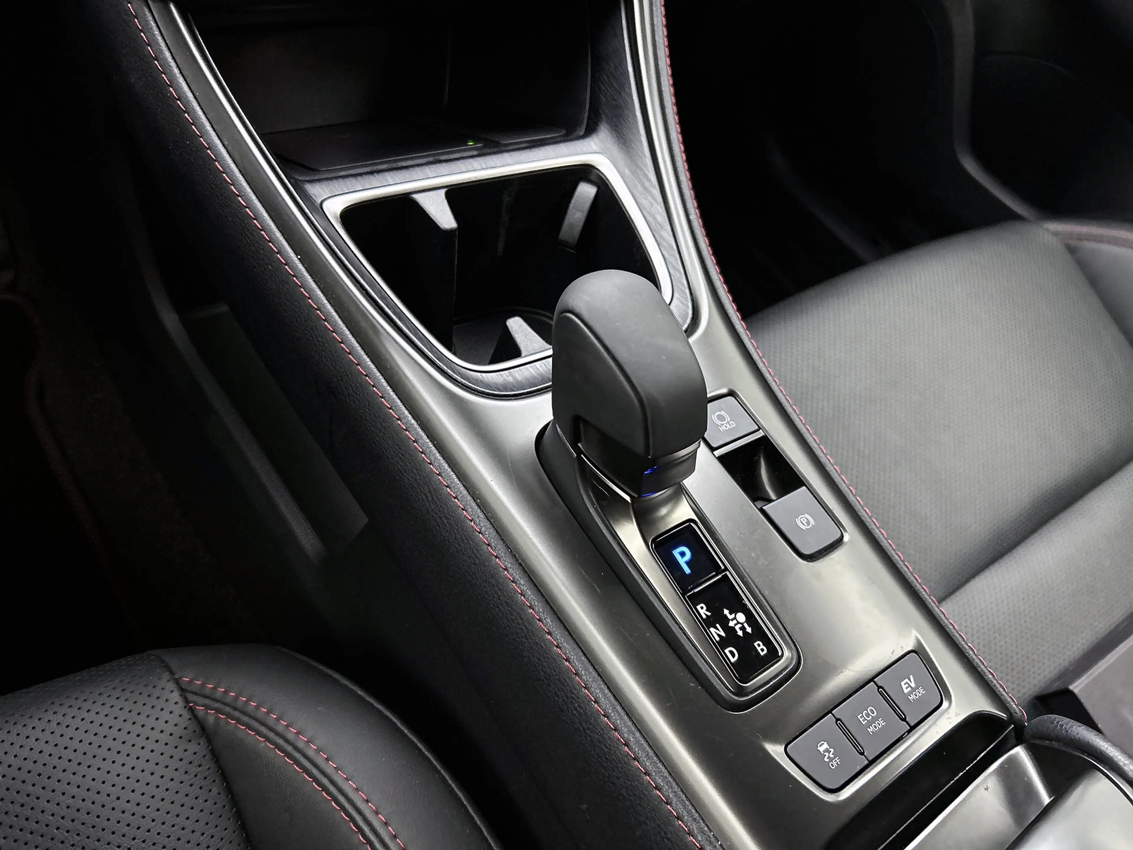 Lexus LBX 1.5 Emotion 2WD Lederen interieur | Mark Levinson — photo 11