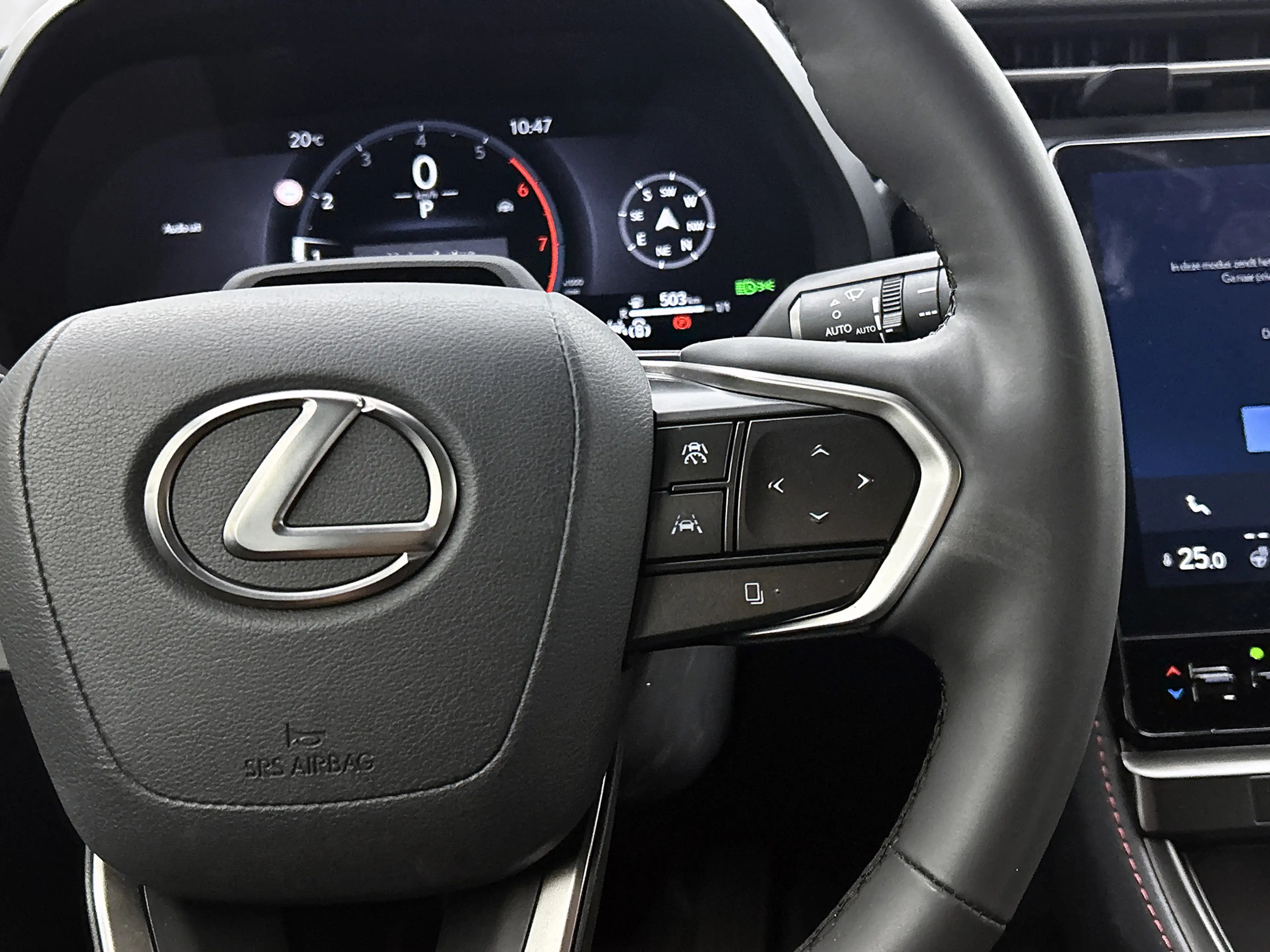 Lexus LBX 1.5 Emotion 2WD Lederen interieur | Mark Levinson — photo 15