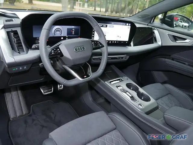 Audi Q4 E-Tron view 10