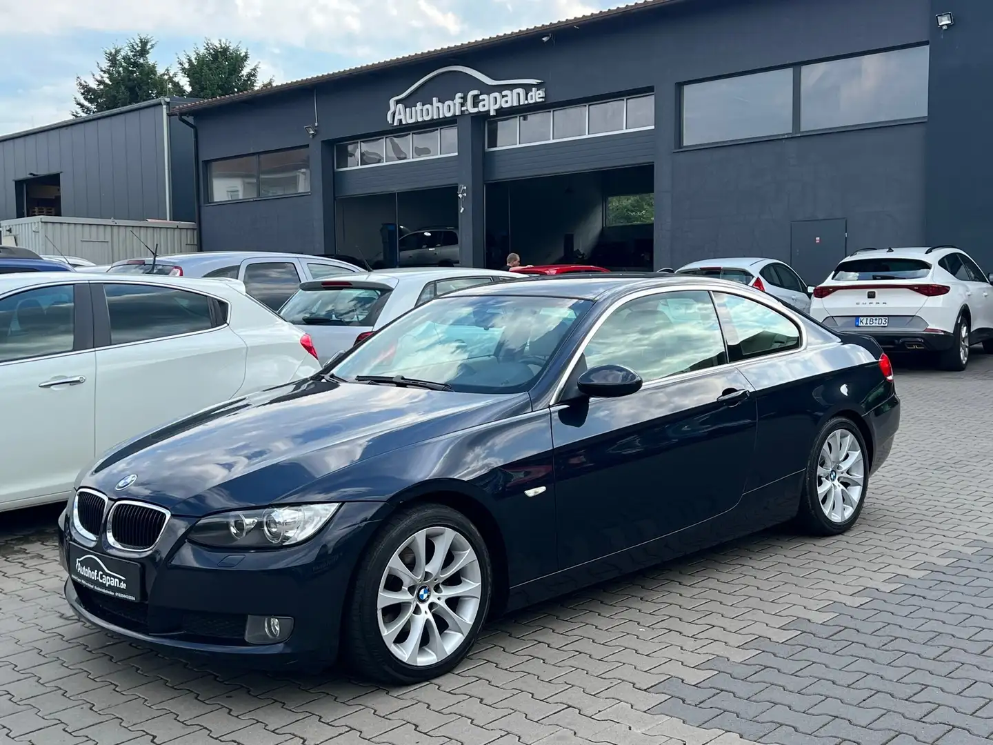 BMW 320 320i Coupe/Xenon/leder/PDC/3.Ha/ZV/TÜV Neu/Navi Blu/Azzurro - 1