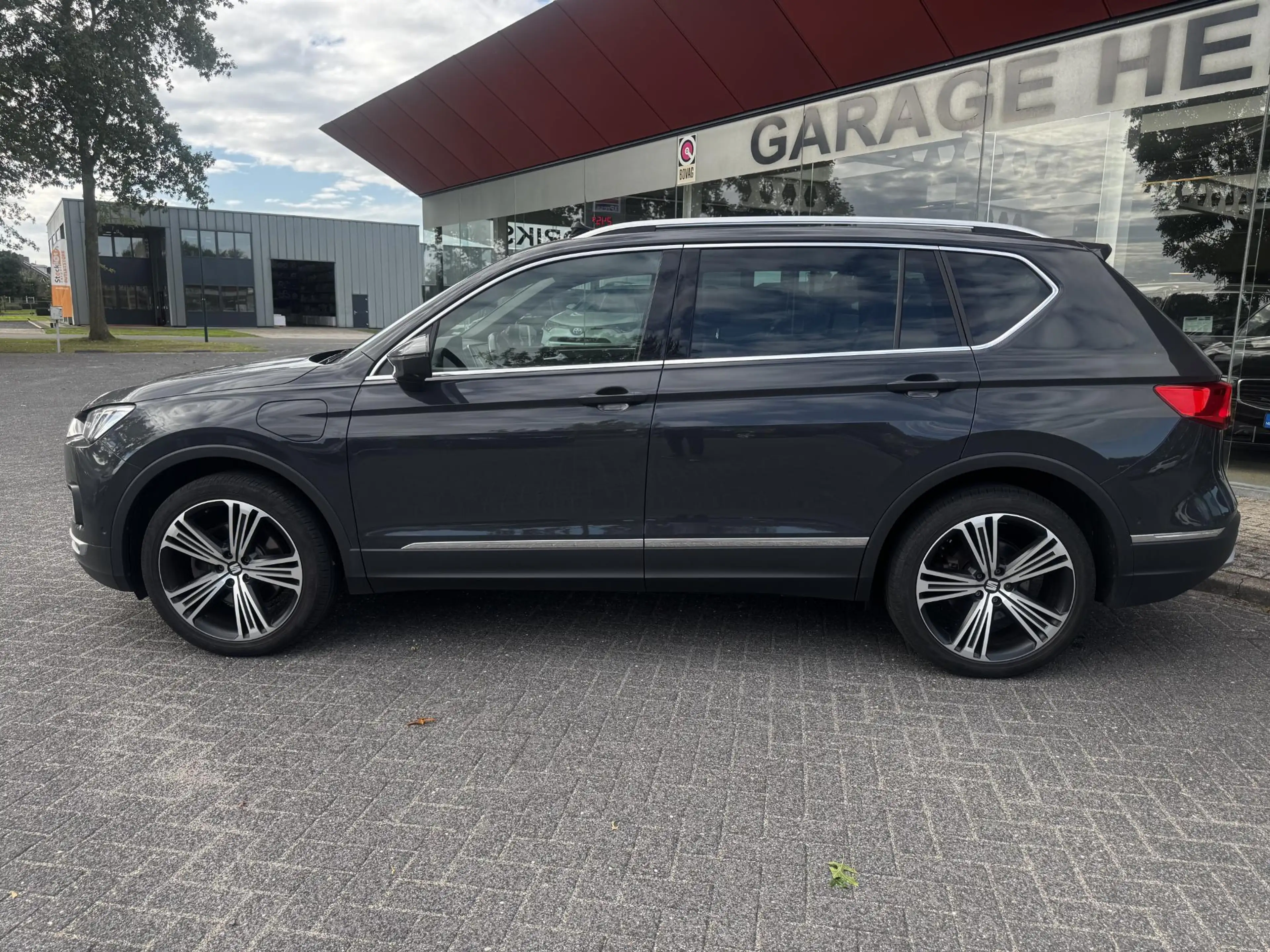 SEAT Tarraco 1.4 TSI e-Hybrid PHEV Xperience Business Intense | — photo 4