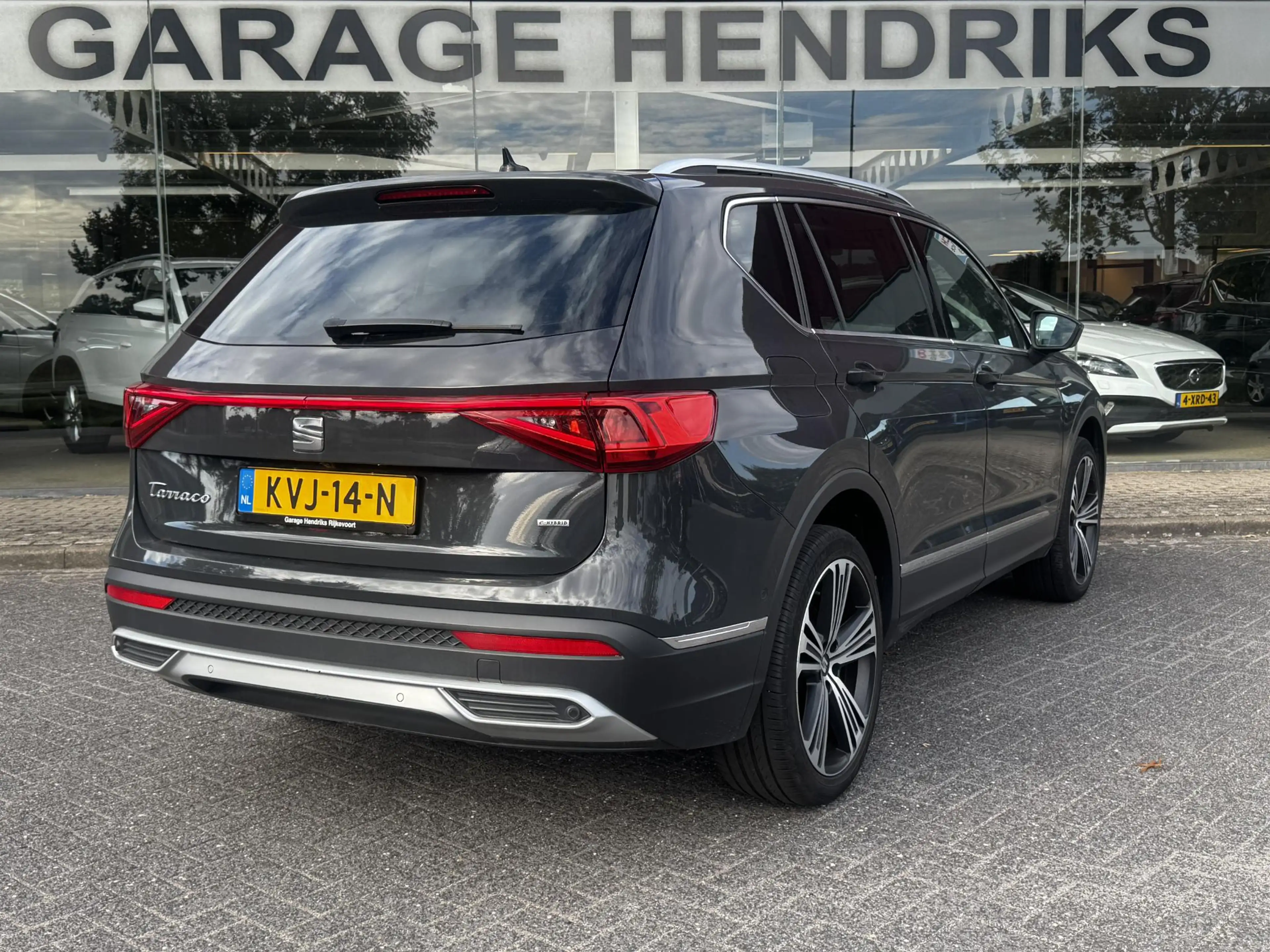 SEAT Tarraco 1.4 TSI e-Hybrid PHEV Xperience Business Intense | — photo 8
