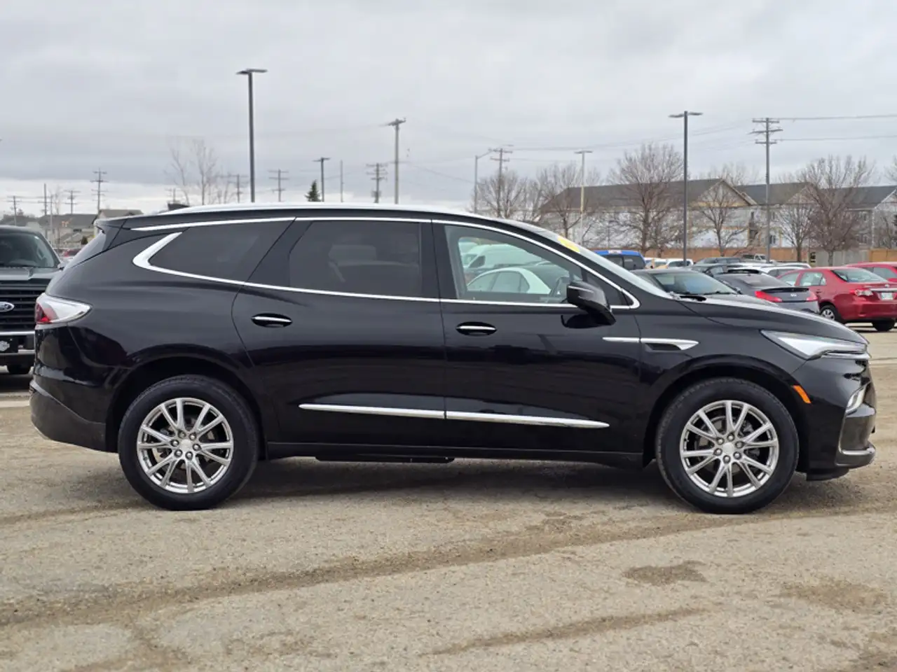Buick Enclave снимка Buick Enclave