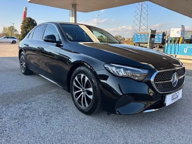 Mercedes-Benz E 220 E 220 d  Advanced  IVA ESPOSTA PELLE  GARANZ 2028