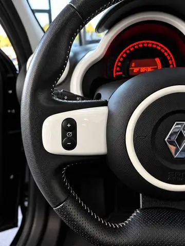 Renault Twingo view 15