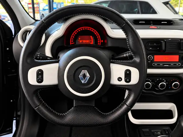 Renault Twingo view 14