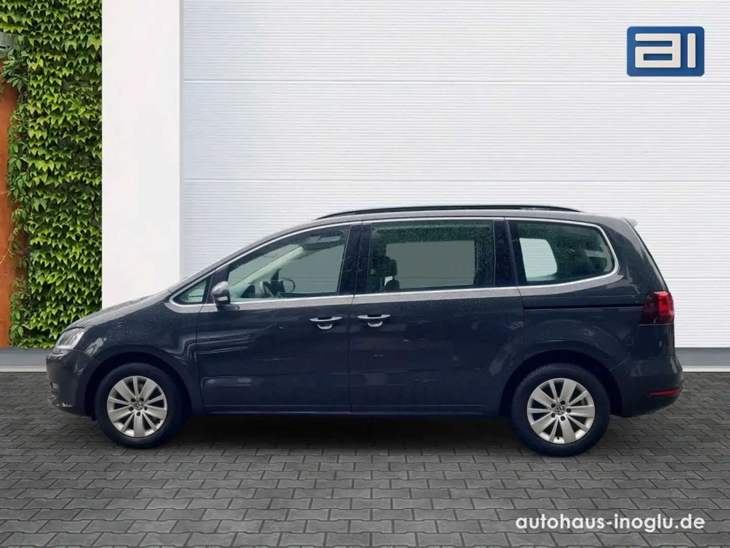 Volkswagen Sharan 1.4 Comfortline BMT 7-Si+Navi+SHZ+DAB+PDC+ Сірий - 2