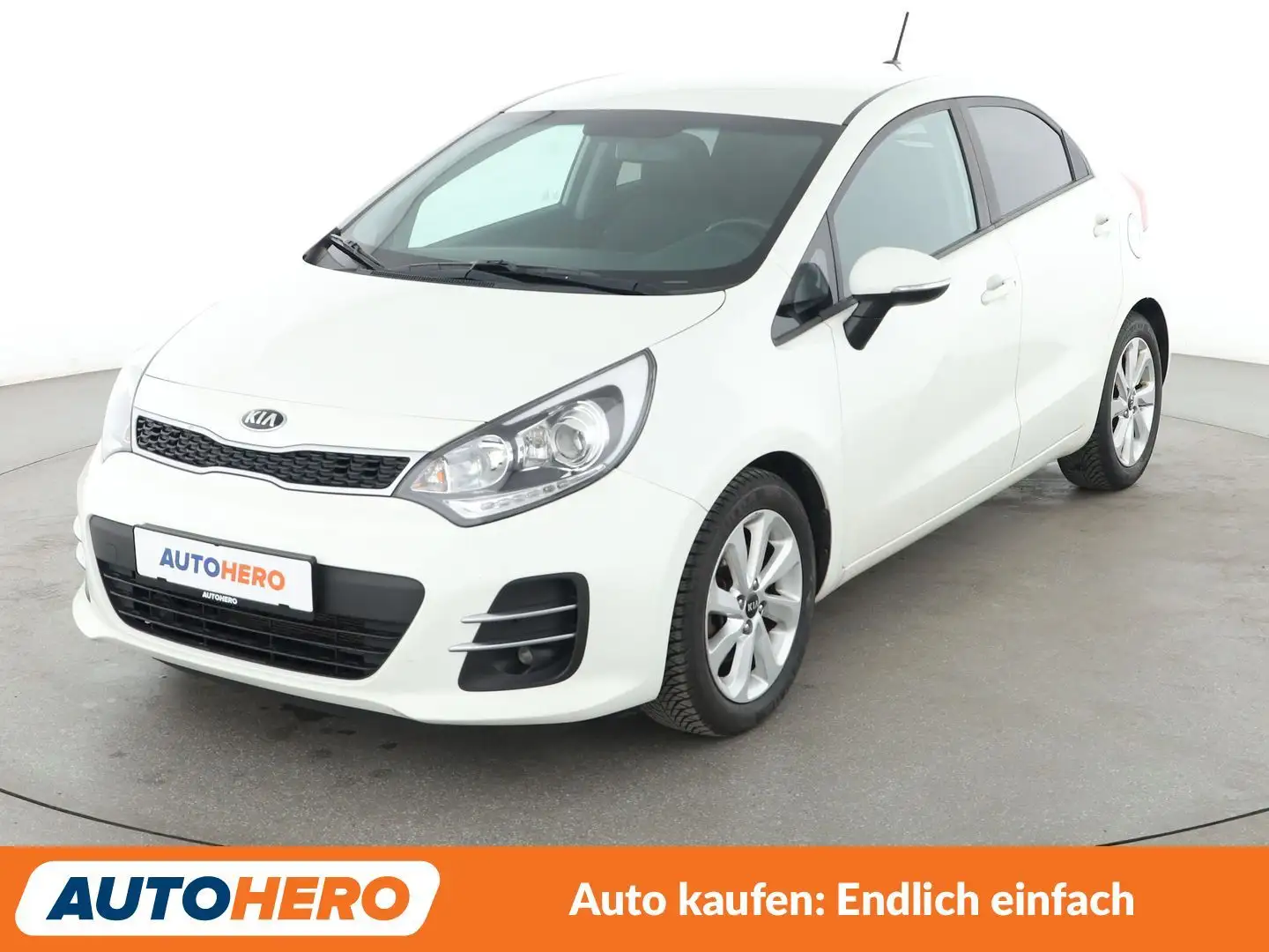 Kia Rio 1.4 UEFA Euro 2016 Aut.*NAVI*TEMPO*CAM*PDC* Weiß - 1