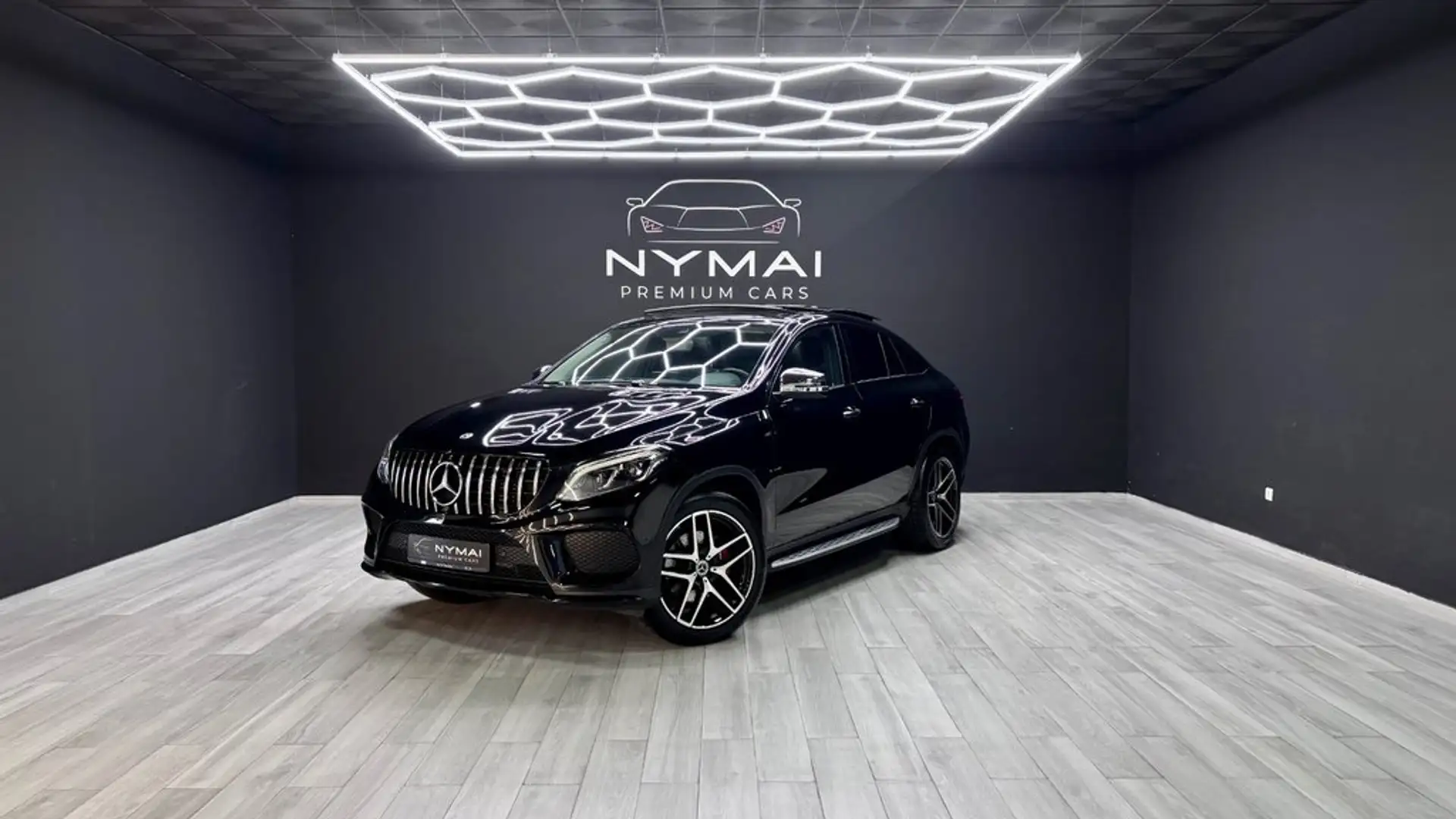 Mercedes-Benz GLE 350 d 4MATIC Zwart - 1