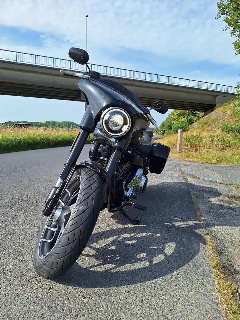 Harley-Davidson Sport Glide Noir - 2