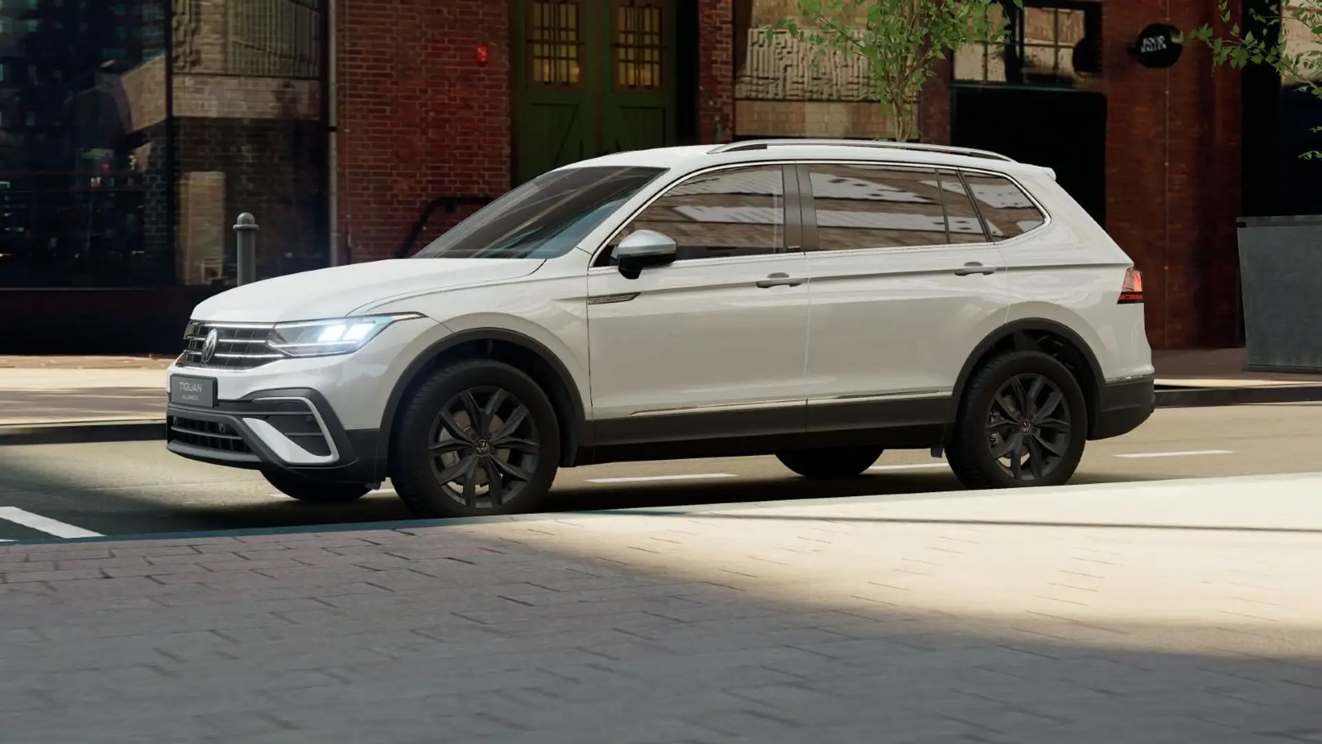 Volkswagen Tiguan Allspace Life 2.0 TDI AHK*LED*ACC*DAB+ Weiß - 2