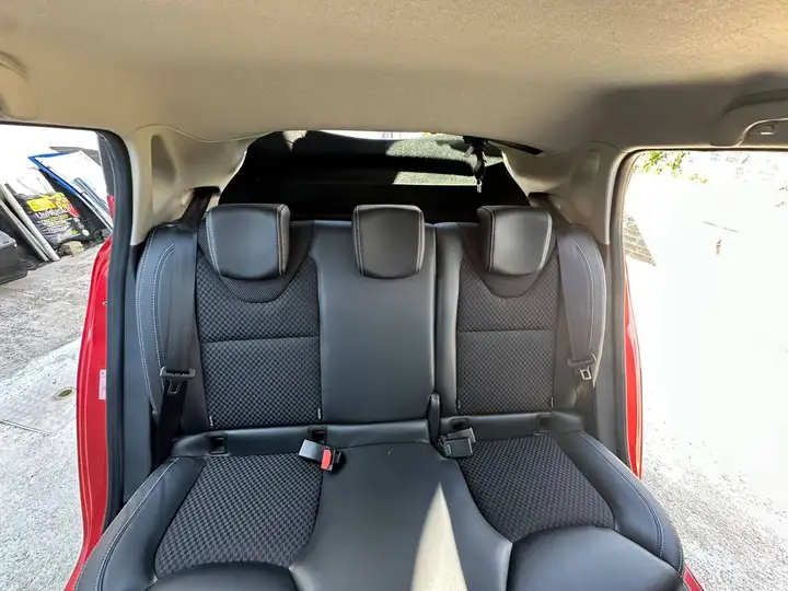 Renault Clio Clio 1.5 dci Moschino Zen 90cv — foto 15
