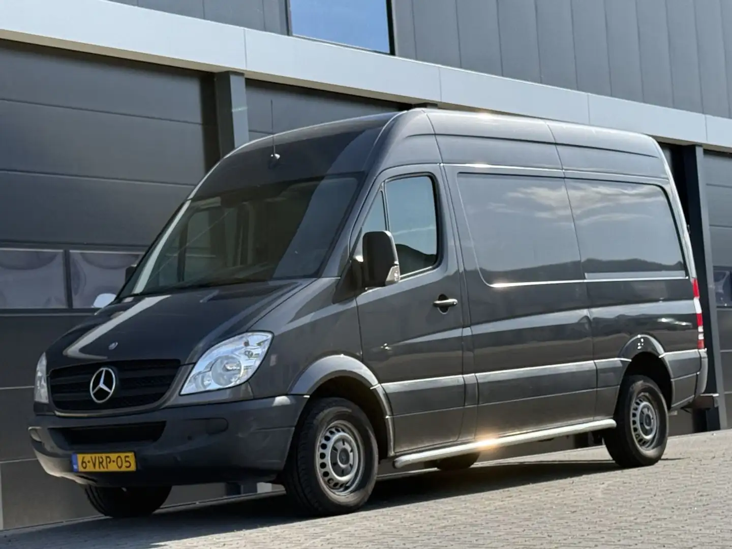 Mercedes-Benz Sprinter 313 CDI Navi Camera 3-PERS Grijs - 1