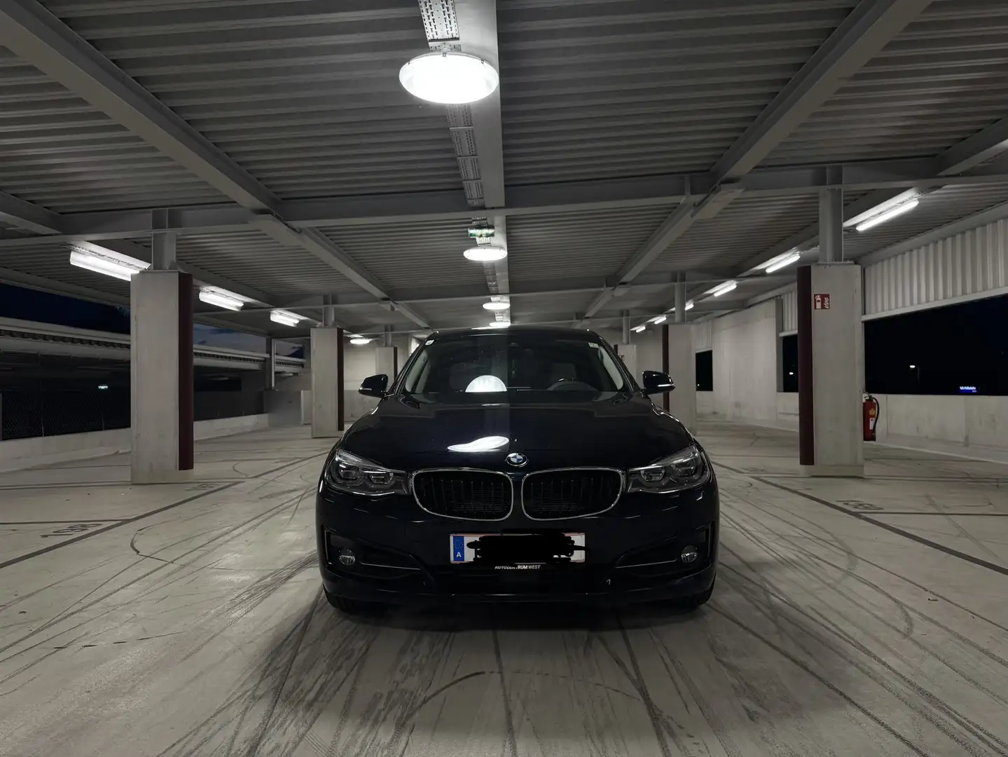 BMW 320 320d xDrive Gran Turismo M Sport Aut. Blau - 2