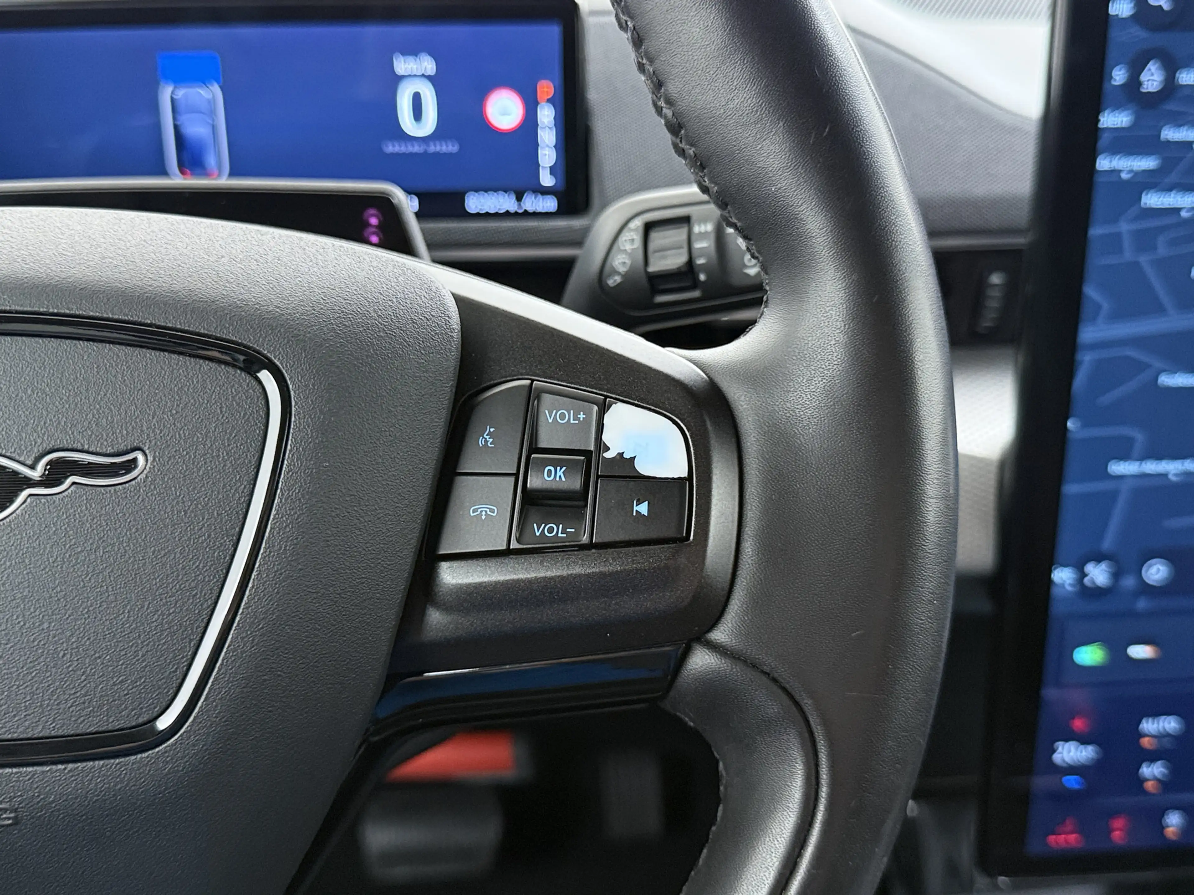 Ford Mustang Mach-E RWD 75kWh SOH 95% Adap.Cruise B&O®-Hifi Leder+Memo — photo 32
