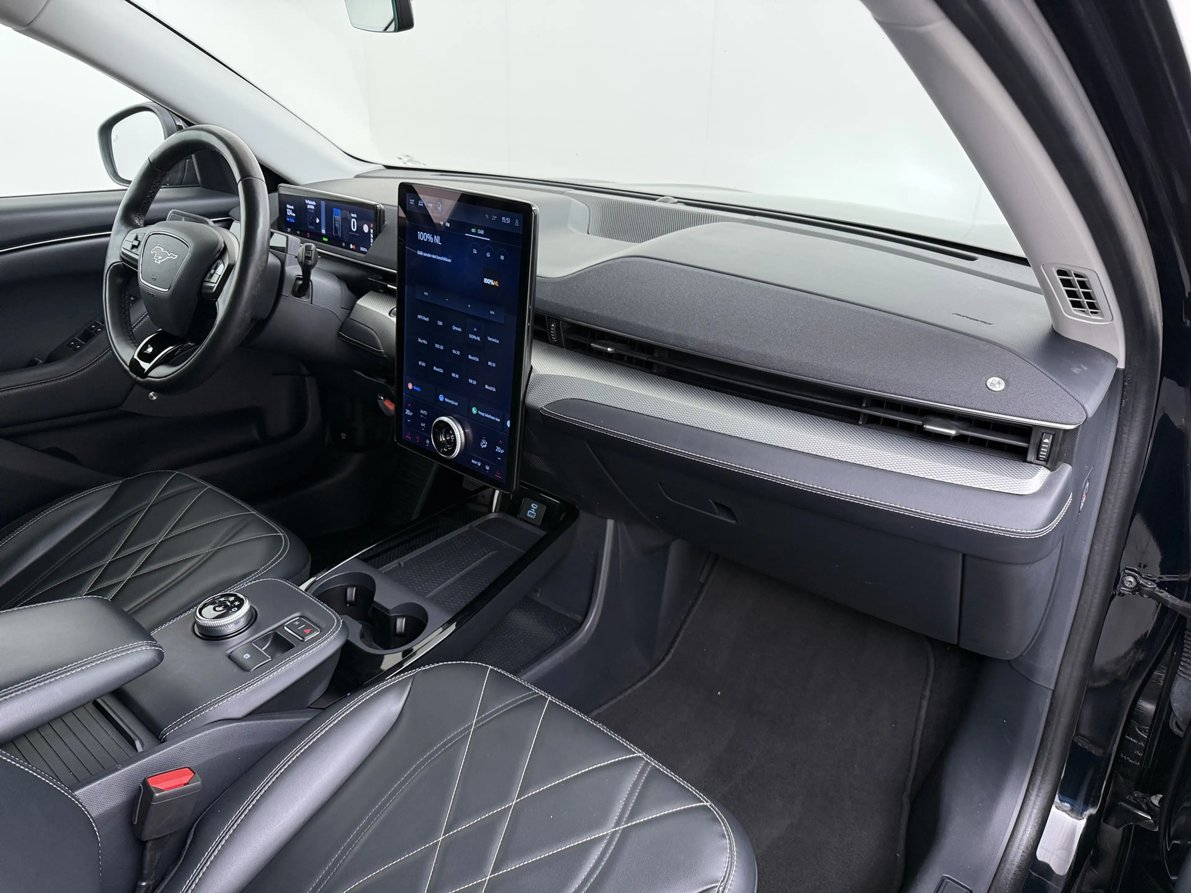 Ford Mustang Mach-E RWD 75kWh SOH 95% Adap.Cruise B&O®-Hifi Leder+Memo — photo 39