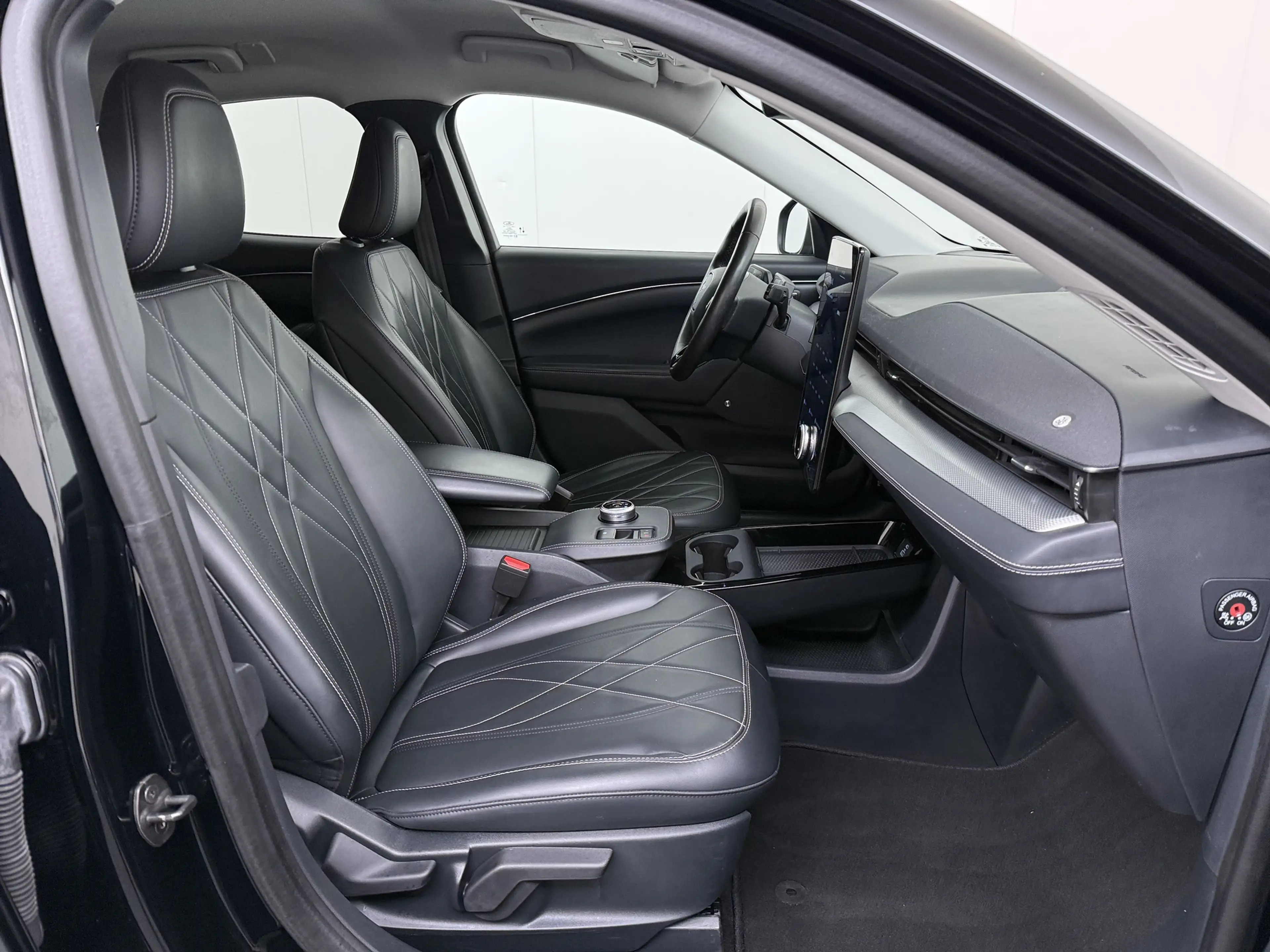 Ford Mustang Mach-E RWD 75kWh SOH 95% Adap.Cruise B&O®-Hifi Leder+Memo — photo 40