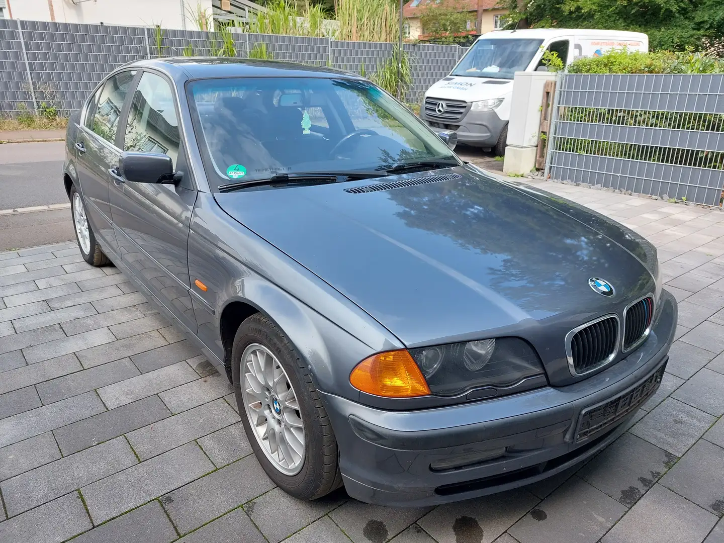 BMW 328 i**Xenon**Leder** Šedá - 1