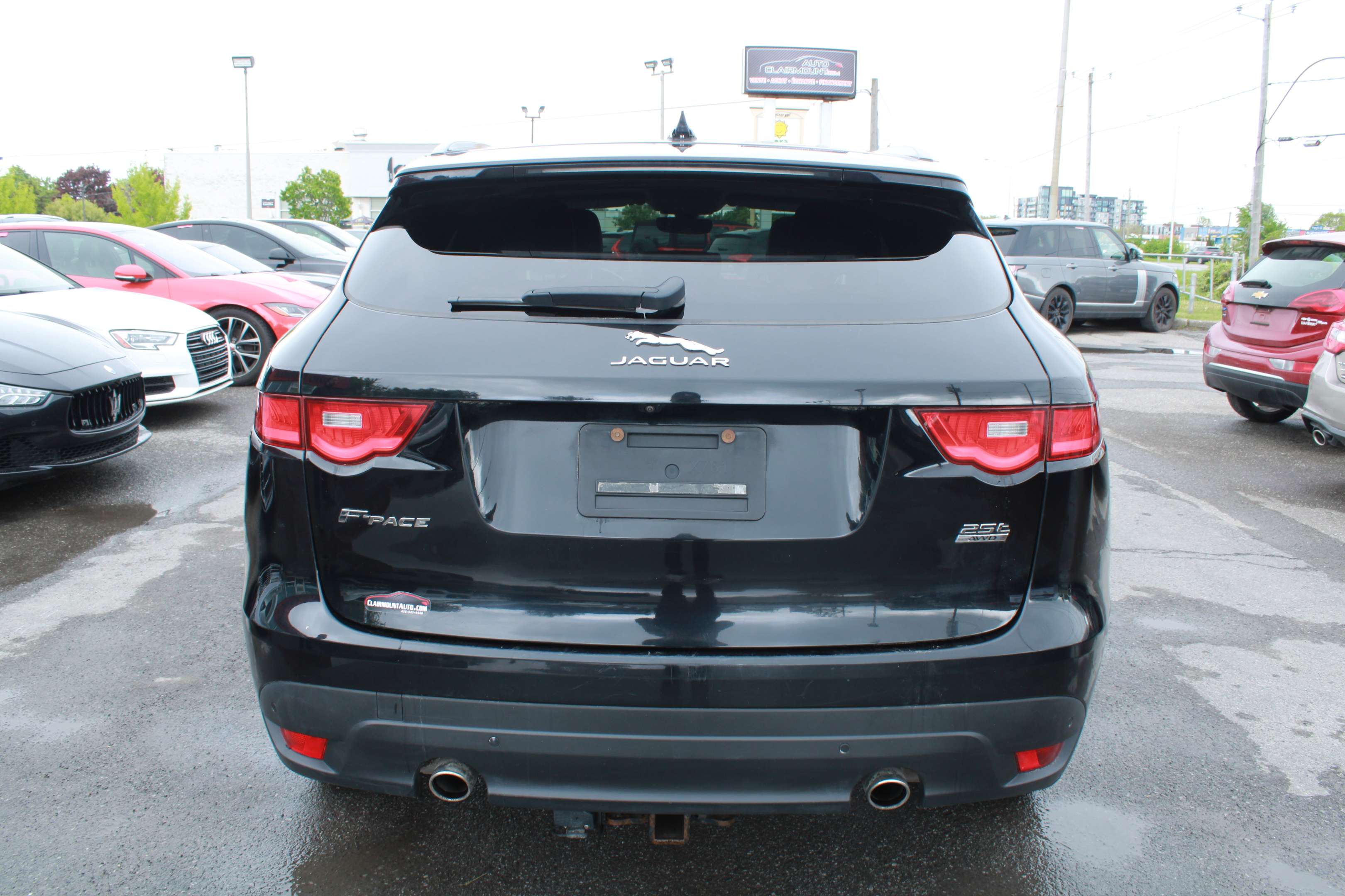 2019 Jaguar F-Pace Prestige - Image 9