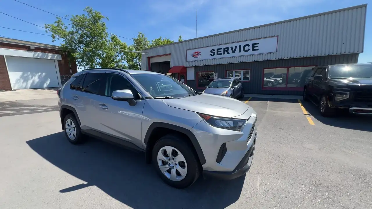 Toyota RAV 4 снимка Toyota RAV 4