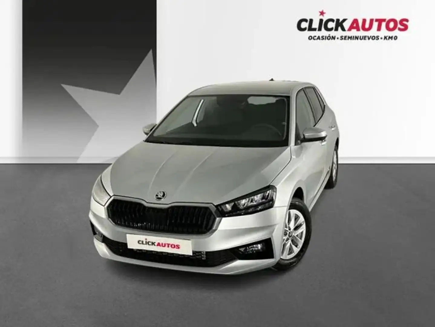 Skoda Fabia 1.0 TSI Selection DSG 85kW Plateado - 1