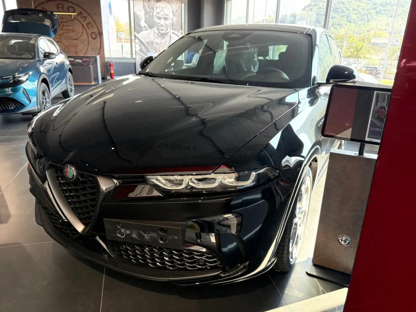 Alfa Romeo Tonale Tonale 1.5 hybrid Veloce 160cv tct7 KM ZERO Noir - 1