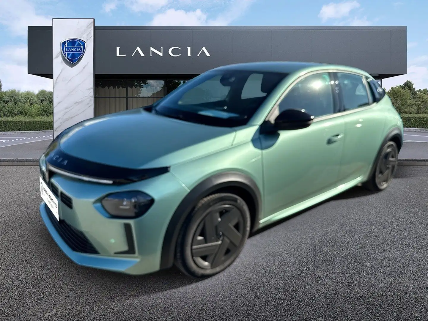 Lancia Ypsilon Ibrida 100cv e-DCT Verde - 1