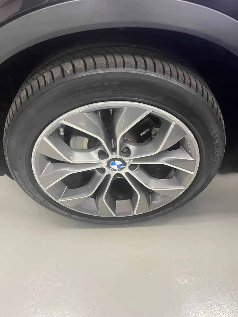 BMW X4 X4 xdrive20d xLine auto smeđa - 2