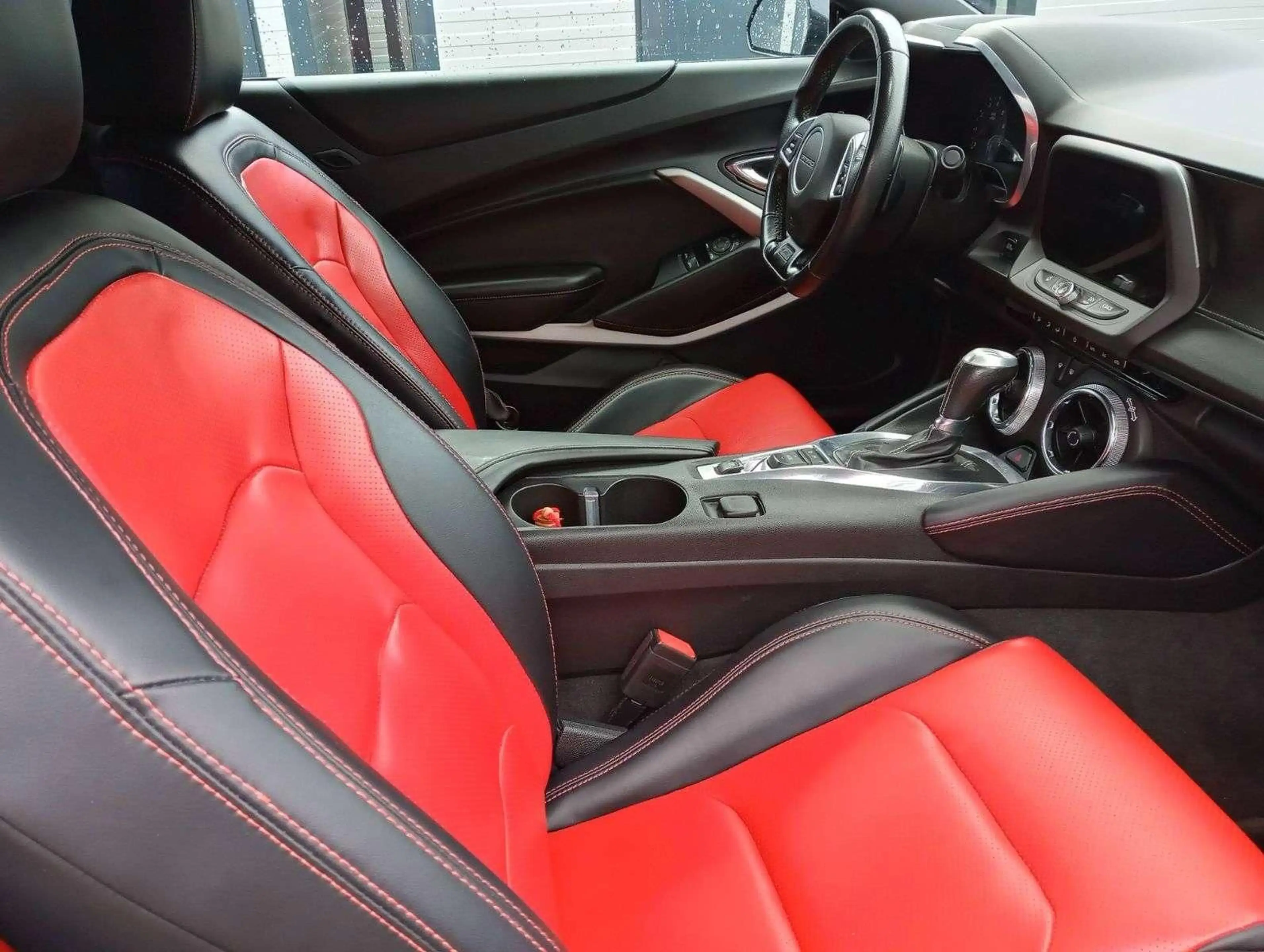 Chevrolet Camaro Cabrio SS  V8 6,2L 339 kW/461 PS — photo 8