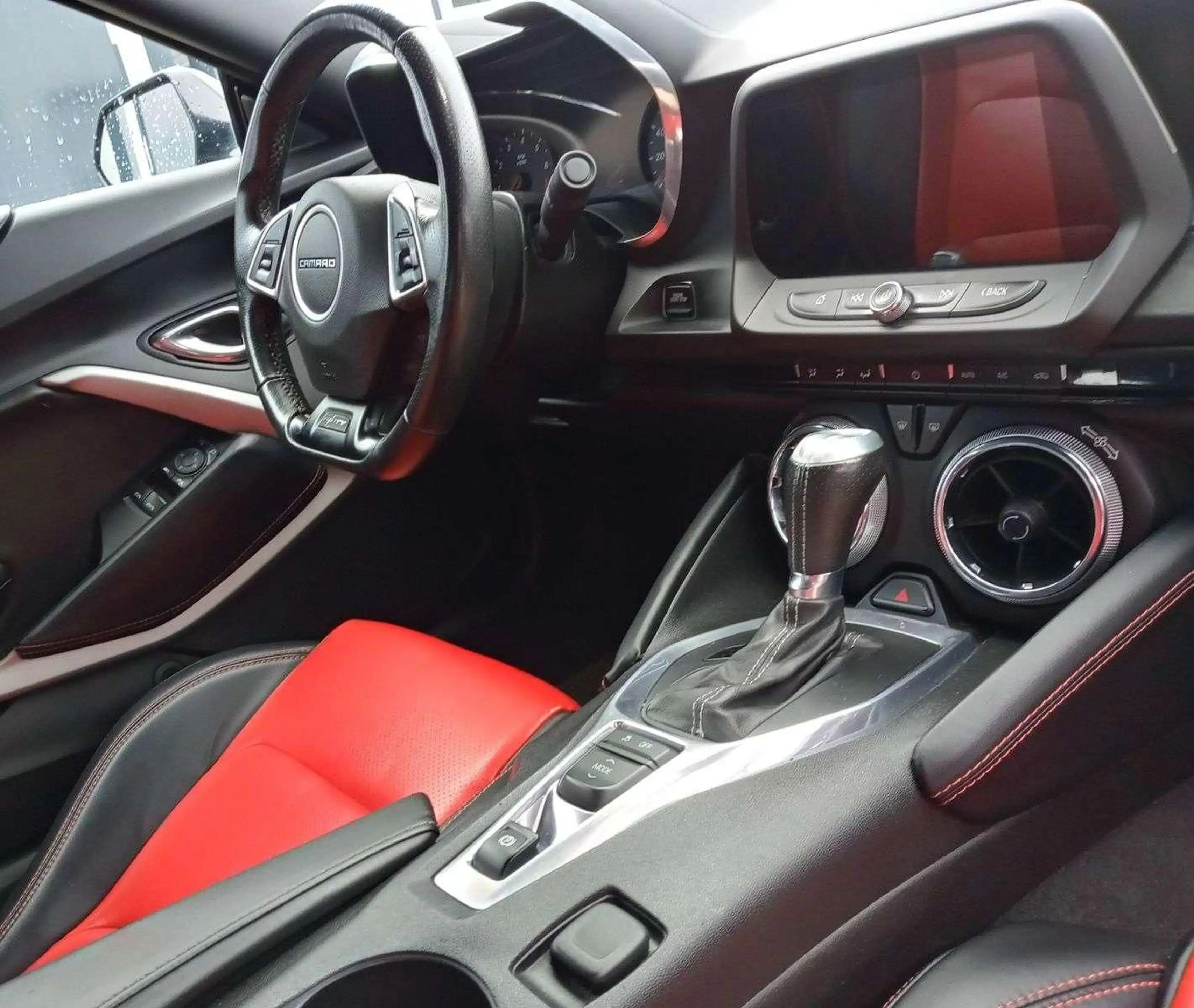 Chevrolet Camaro Cabrio SS  V8 6,2L 339 kW/461 PS — photo 11