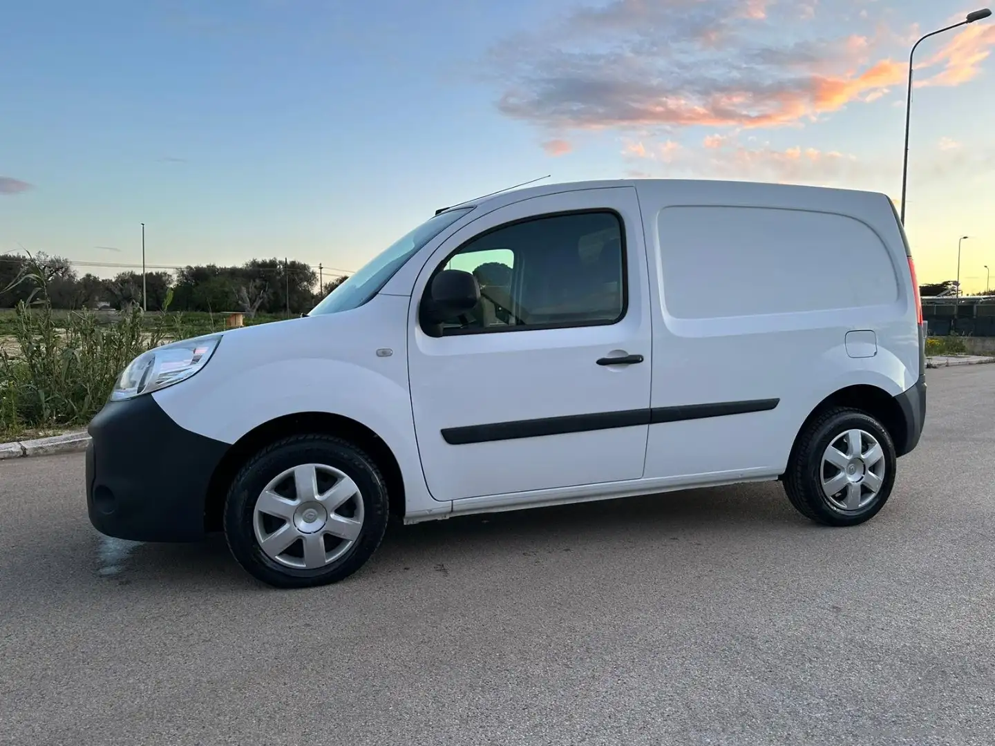 Renault Kangoo 1.5 dCi 90 S&S 4p. Express Energy Bianco - 2