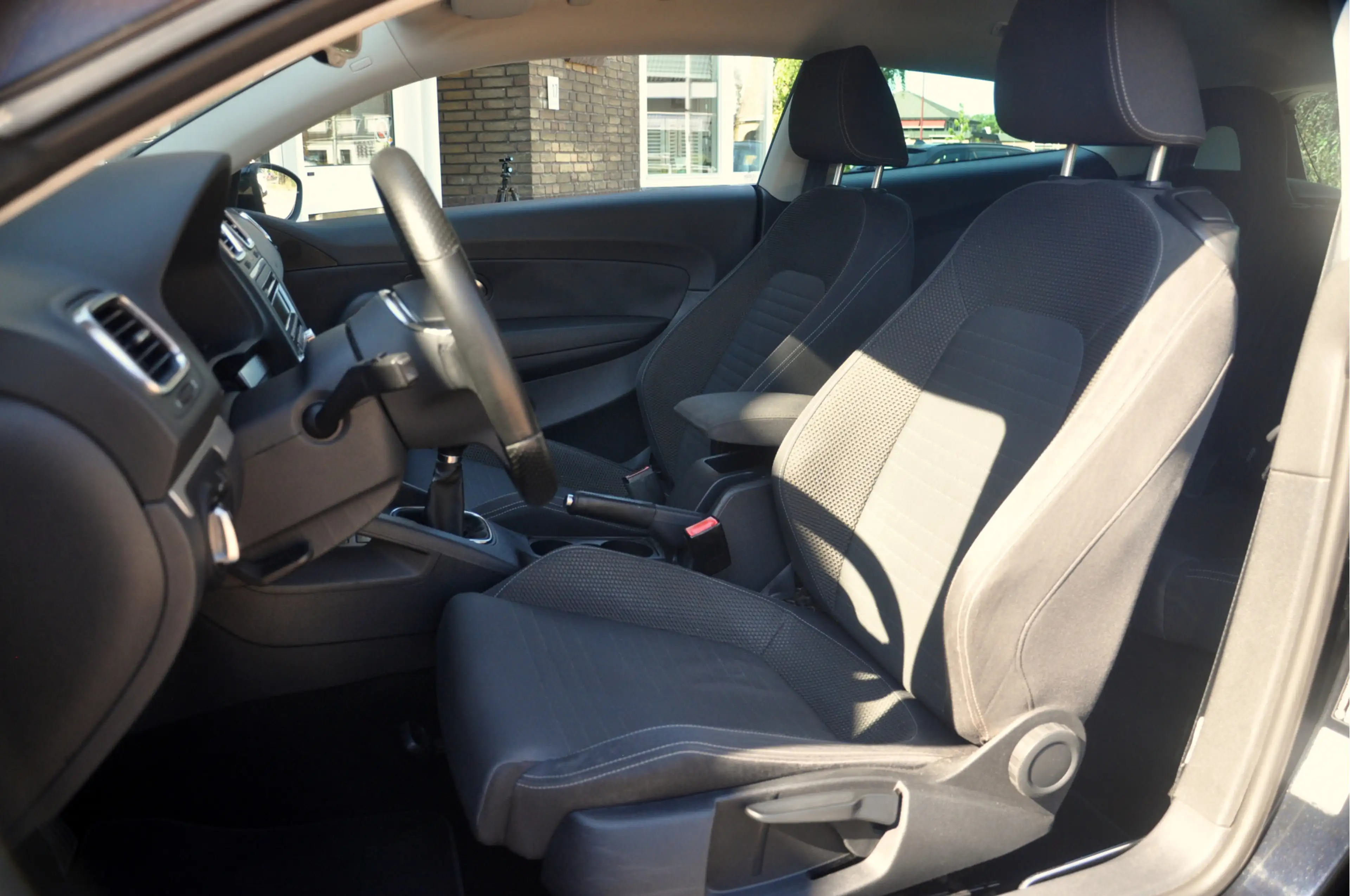 Volkswagen Scirocco 1.4 TSI | Clima | APK t/m 09-2027 | Nette staat! — photo 3