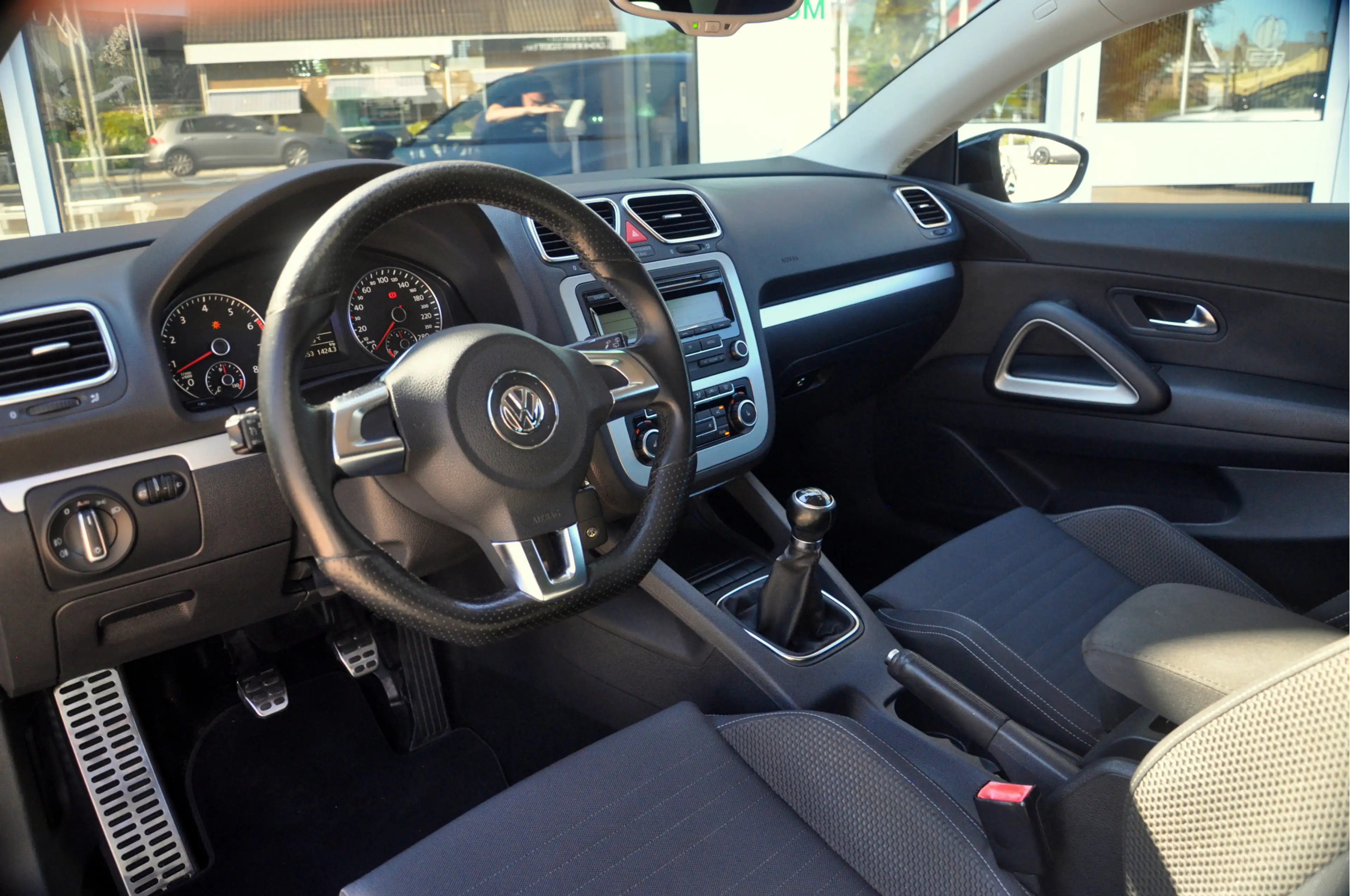 Volkswagen Scirocco 1.4 TSI | Clima | APK t/m 09-2027 | Nette staat! — photo 15