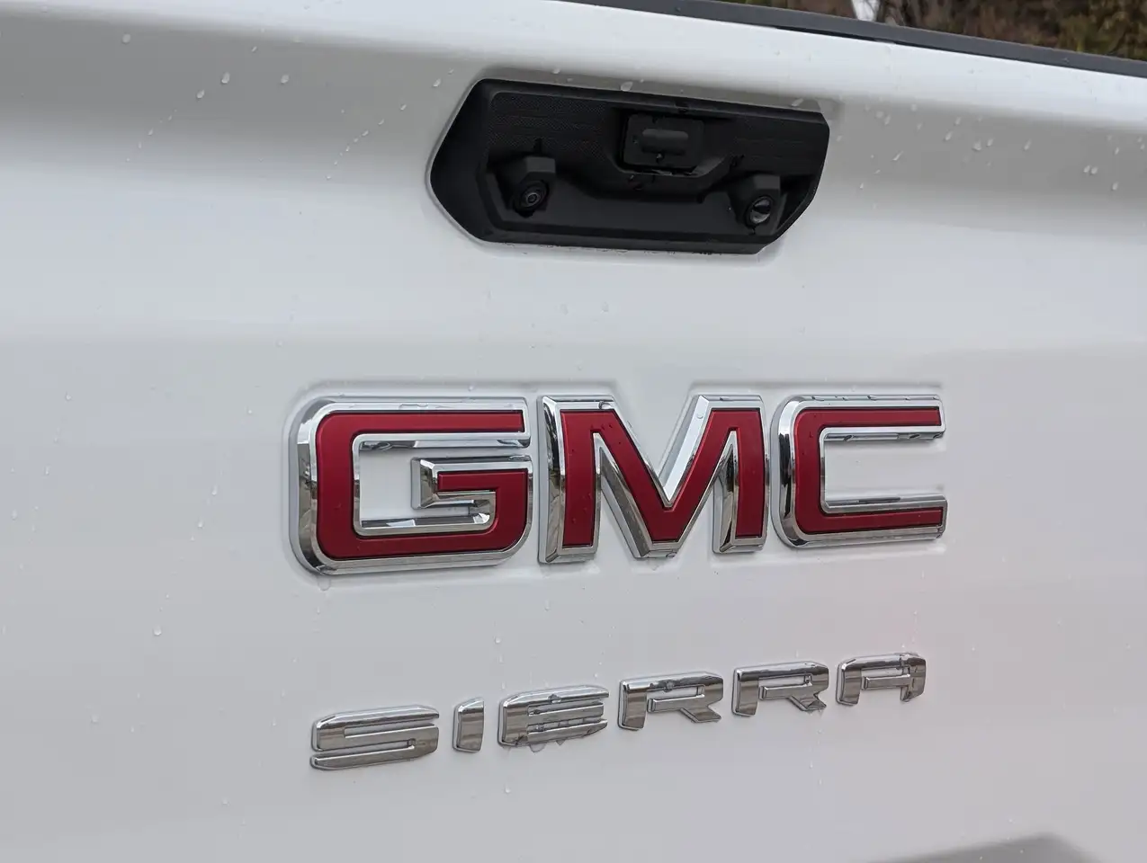 GMC Sierra 2500HD снимка GMC Sierra 2500HD