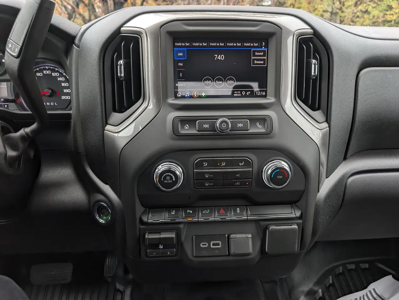 GMC Sierra 2500HD снимка GMC Sierra 2500HD