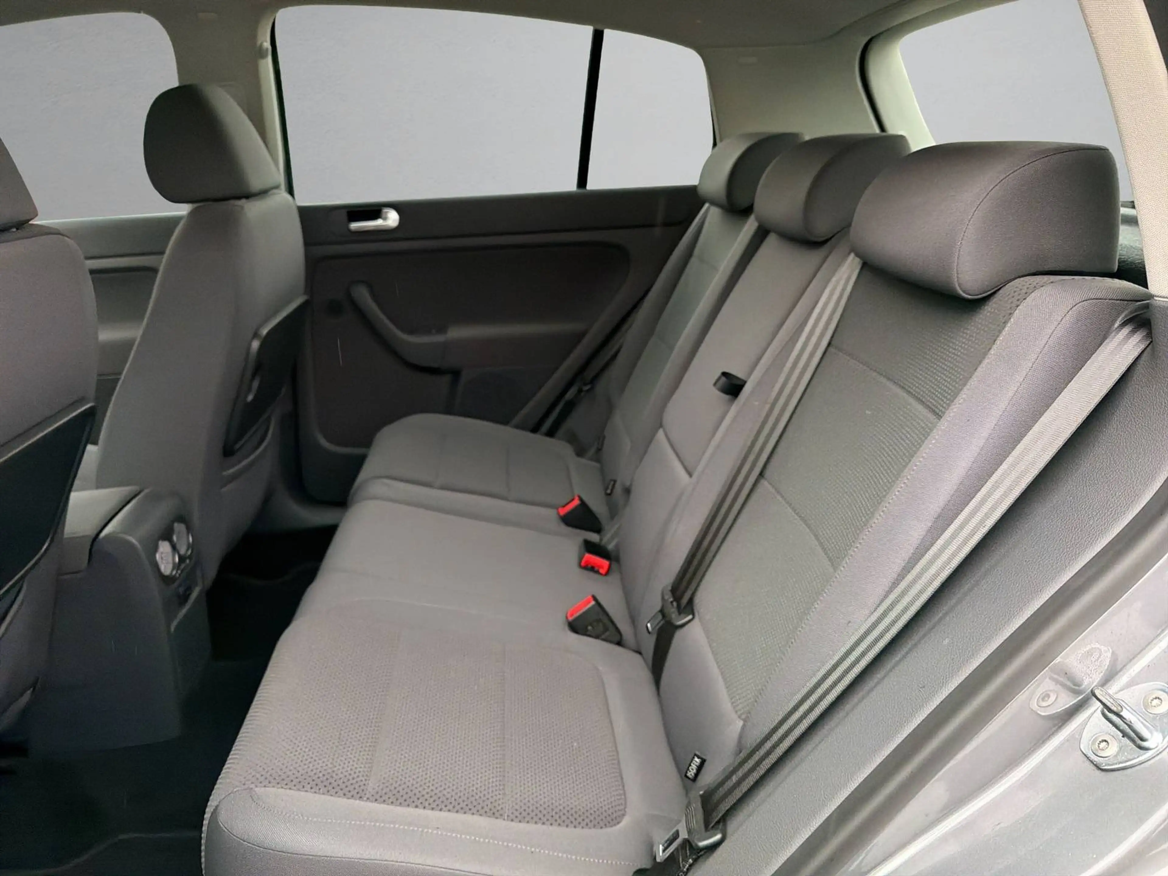 Volkswagen Golf Plus 1.6 1.HAND*PDC*KLIMAAUT*TEMPOMAT — photo 11