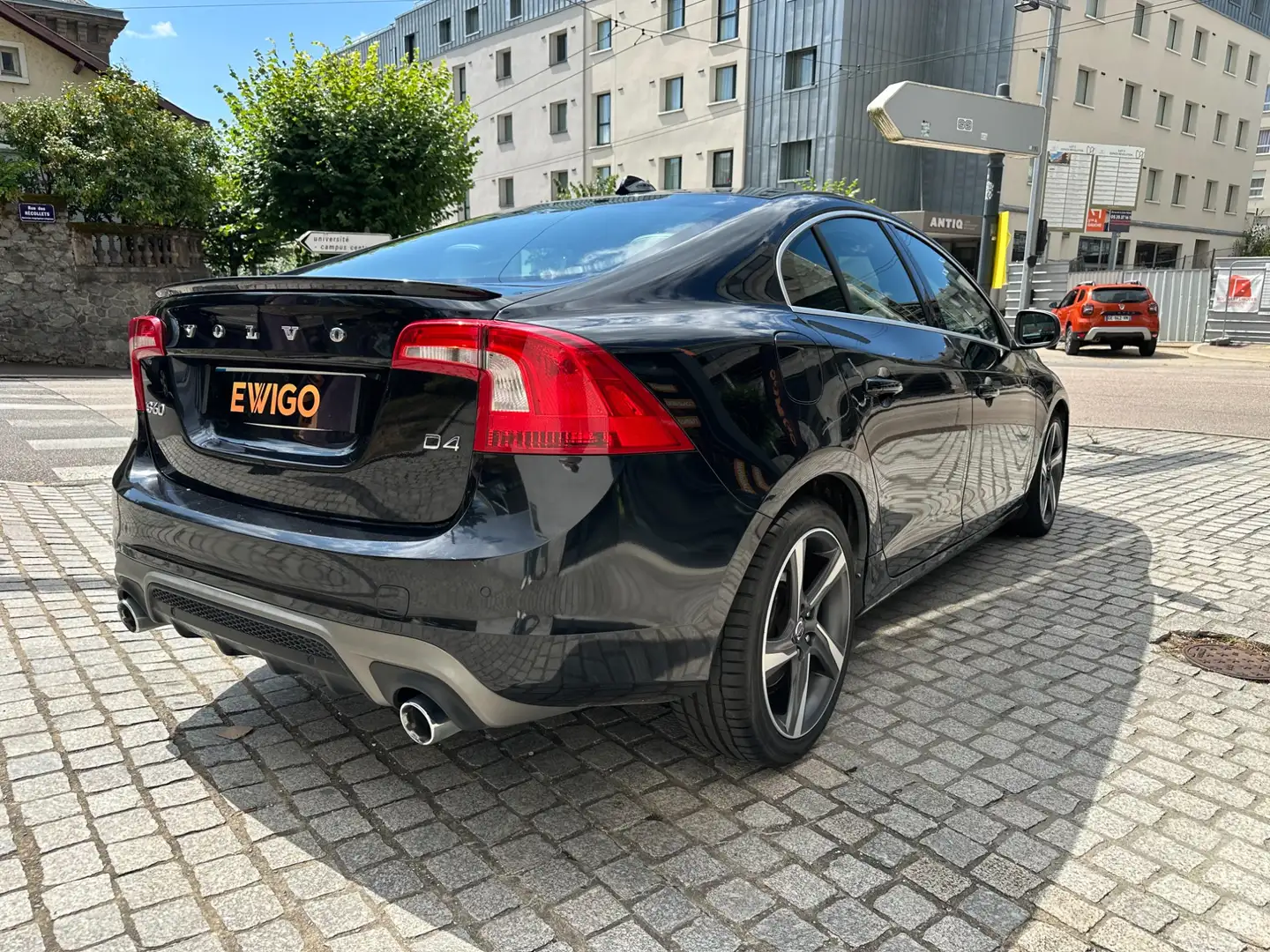 Volvo S60 2.0 D4 180 R-DESIGN GEARTRONIC BVA START-STOP - 2