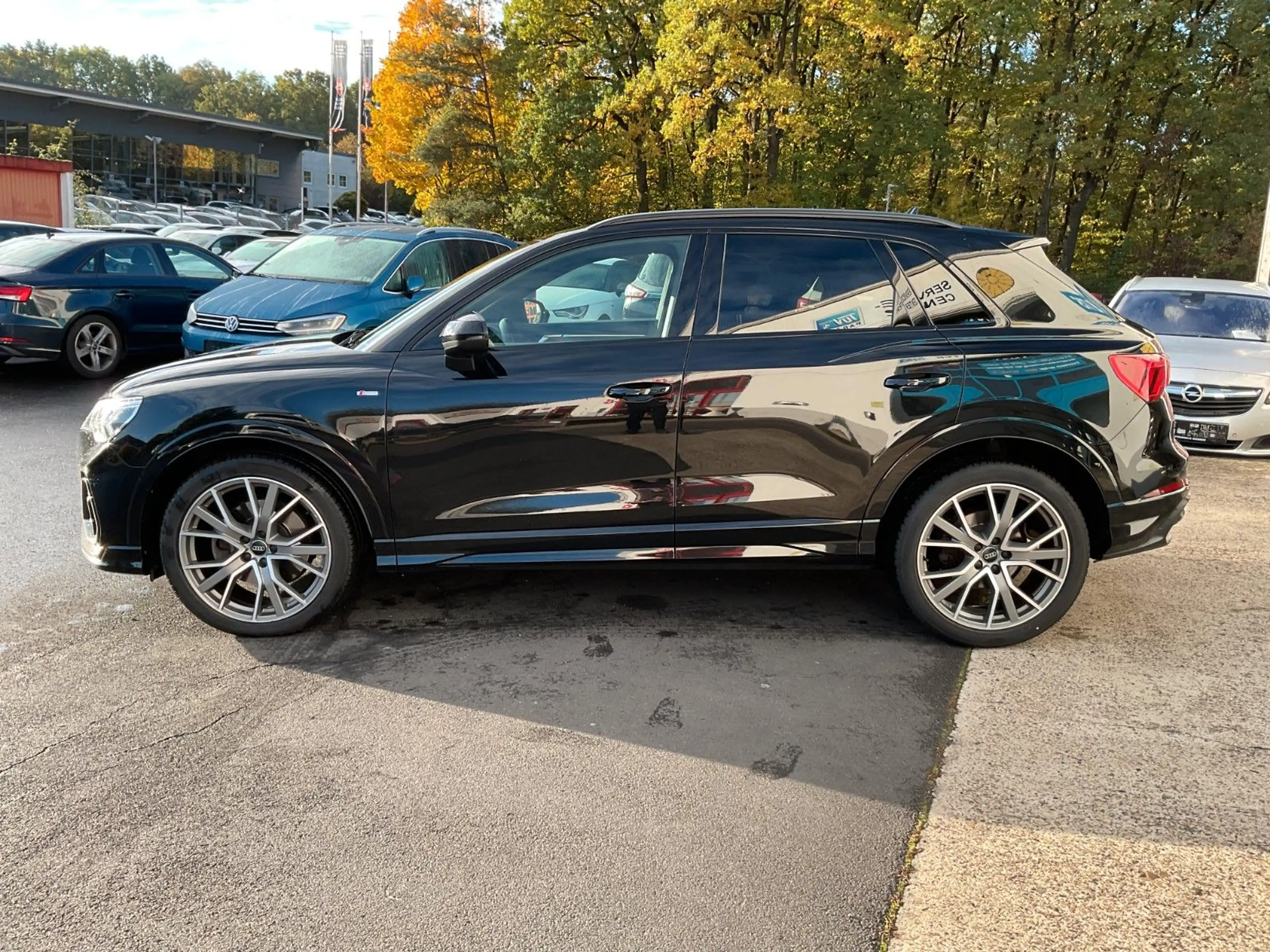 Audi Q3 40 TDI quattro 3xS line LED Navi Kamera SHZ — photo 8
