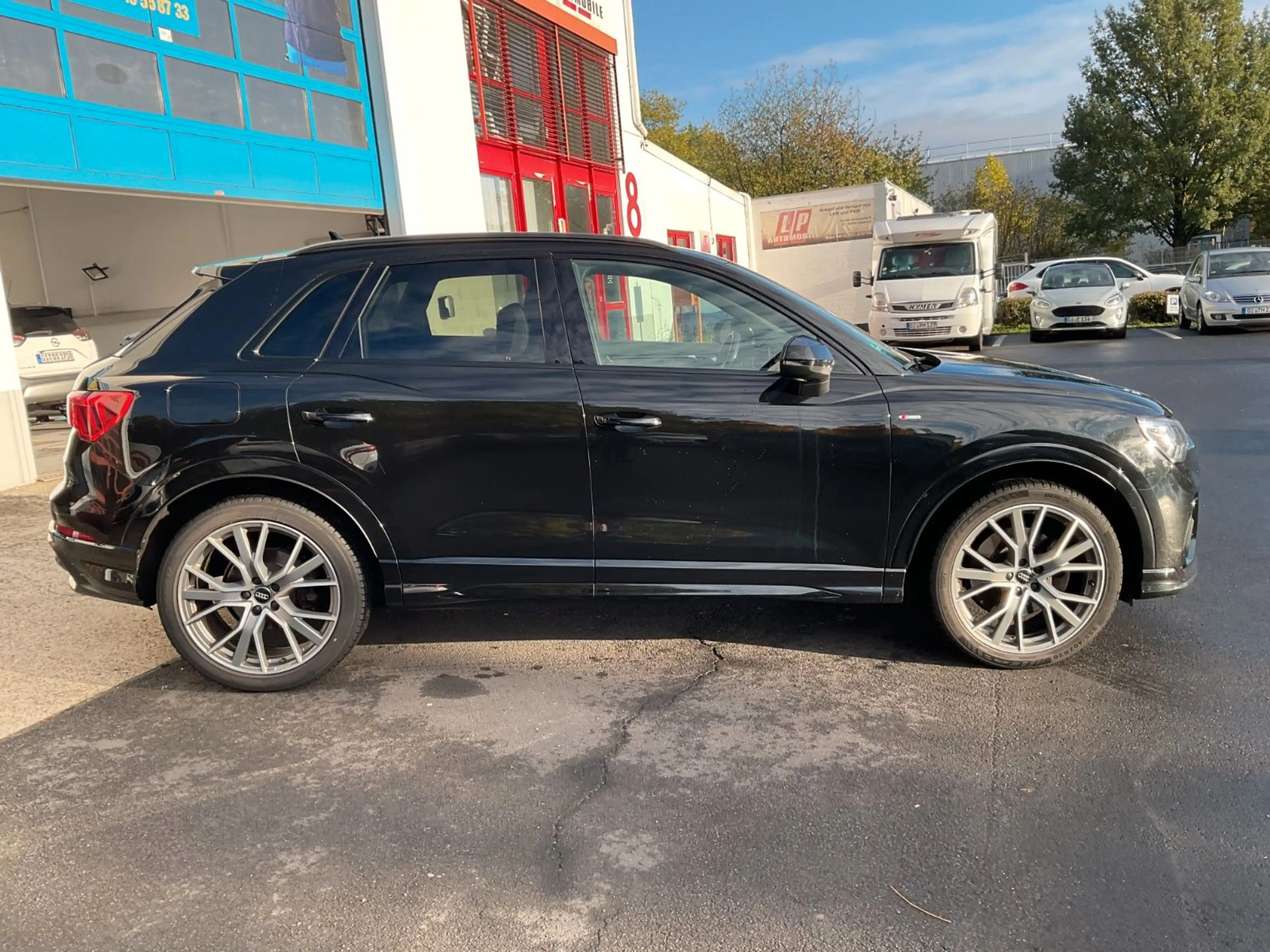 Audi Q3 40 TDI quattro 3xS line LED Navi Kamera SHZ — photo 4