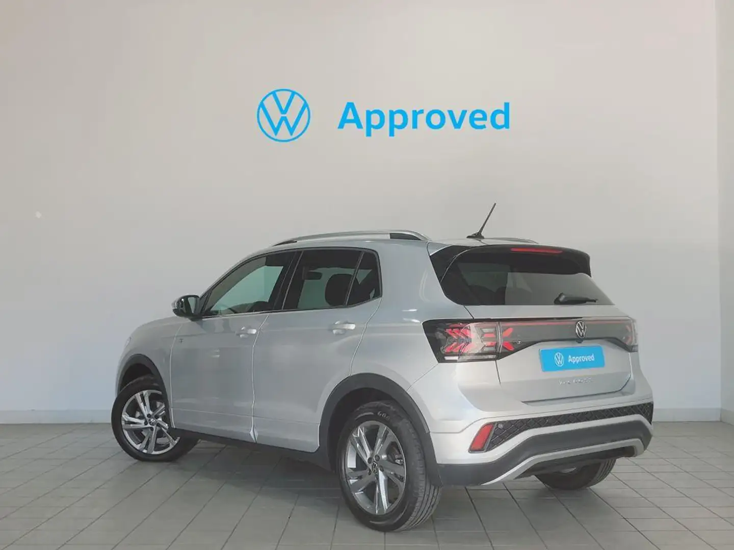 Volkswagen T-Cross 1.0 TSI R-Line 85kW Aut. - 2