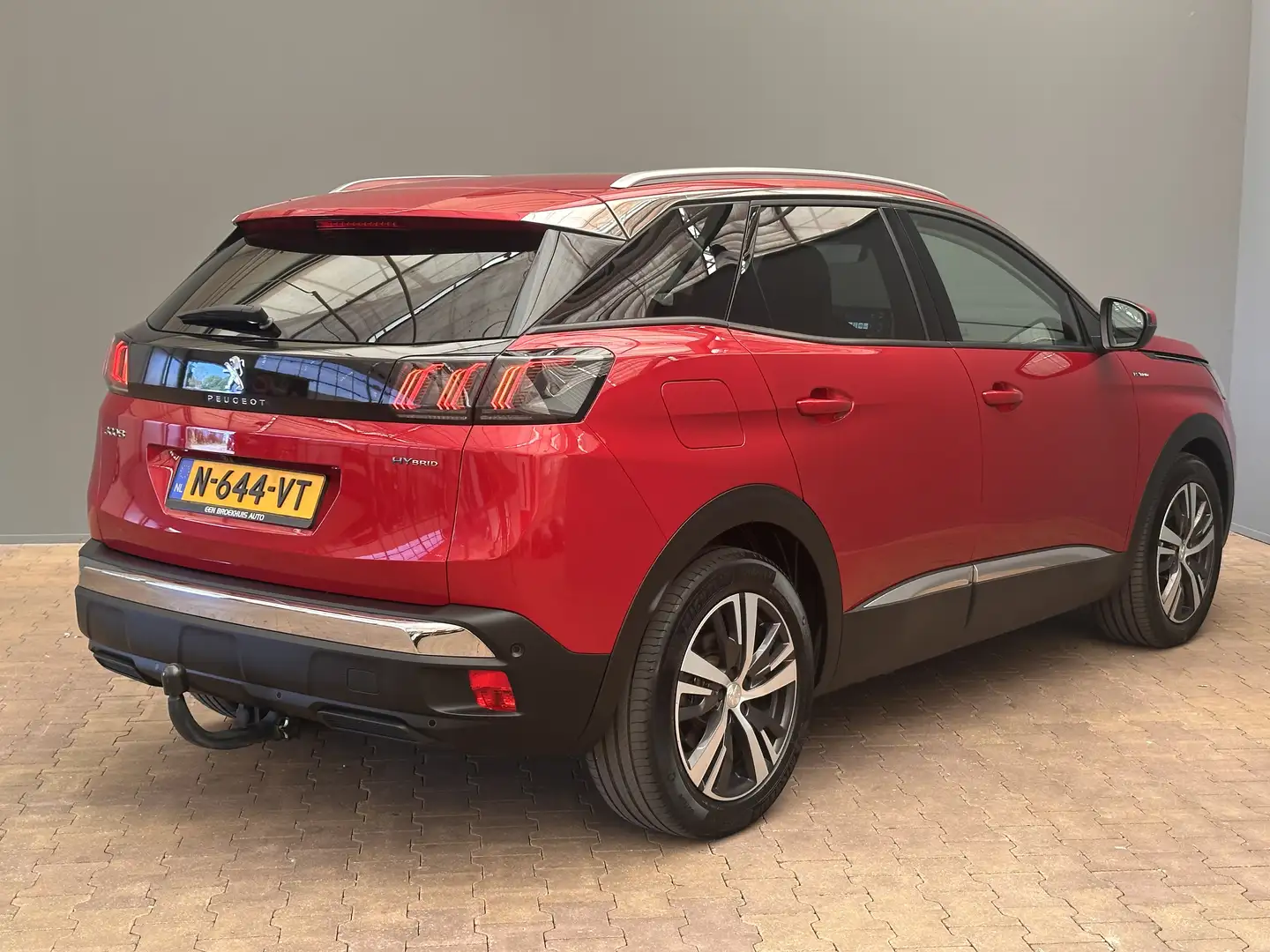 Peugeot 3008 1.6 HYbrid 225 Blue Lease Allure Trekhaak | Naviga Rood - 2