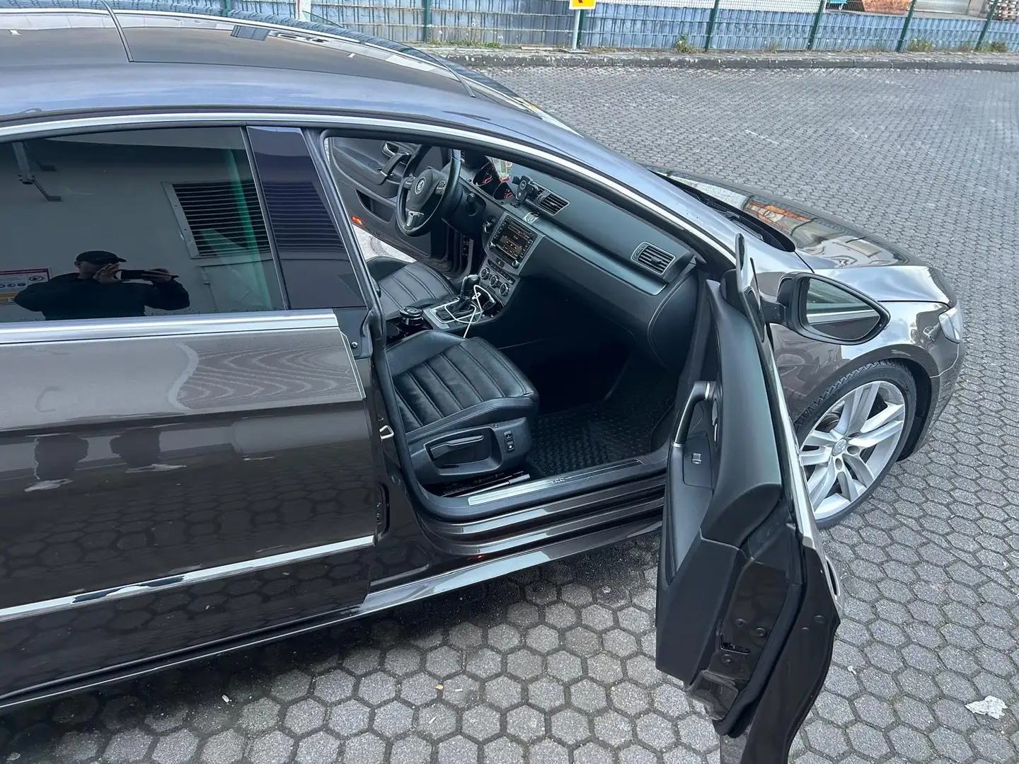Volkswagen CC 2.0 TDI BlueMotion Technology DSG - 2