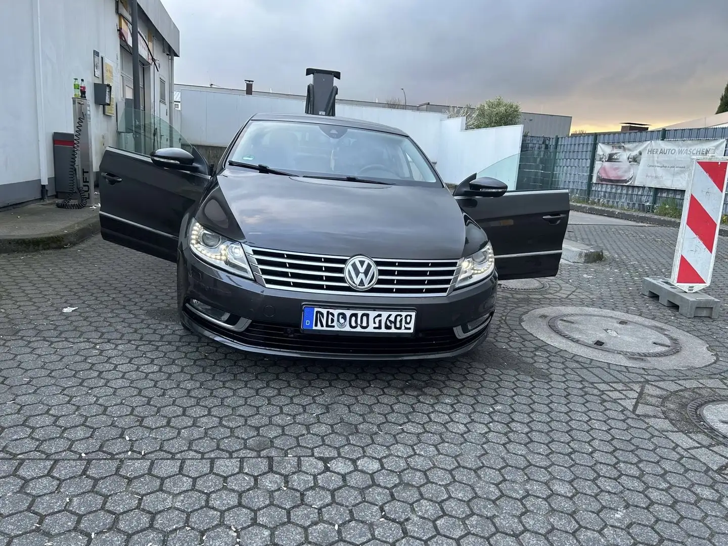 Volkswagen CC 2.0 TDI BlueMotion Technology DSG - 1