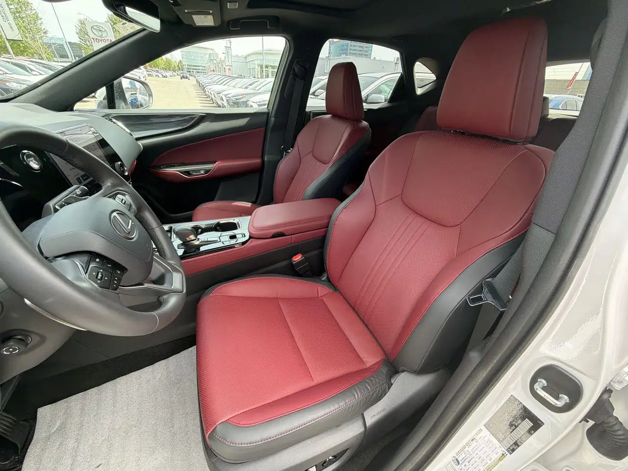 Lexus NX снимка Lexus NX