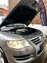 Volkswagen Touareg 3.0 TDi V6 Tiptronic Zilver - thumbnail 2