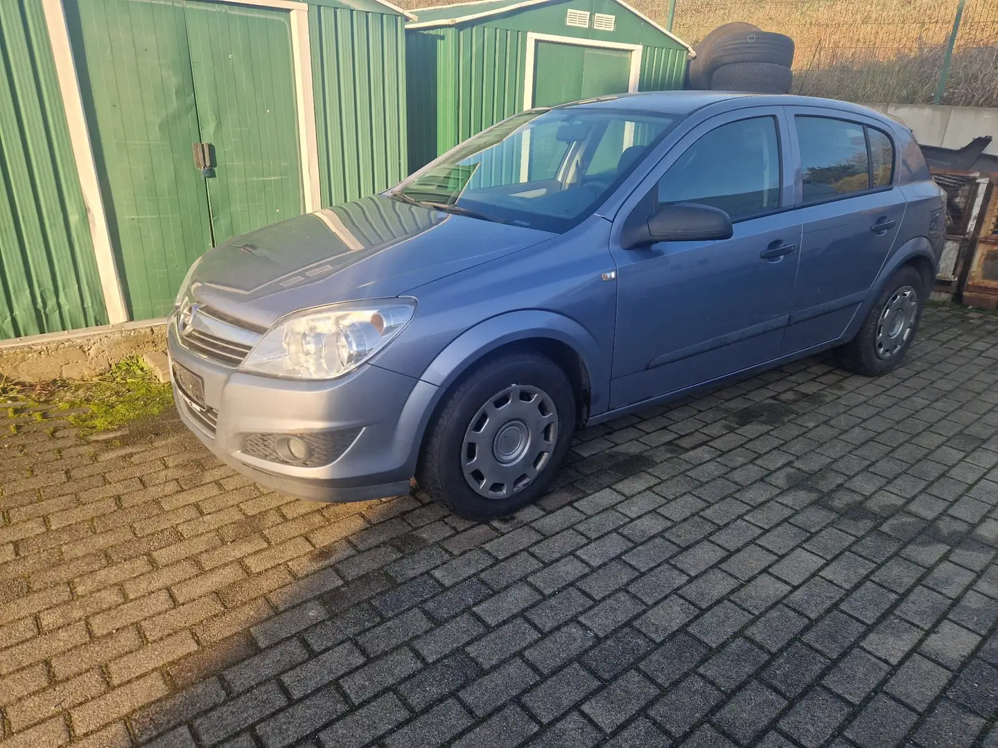 Opel Astra Astra 1.6 -- AHK+Klima+el.FH+el.Spiegel -- Argento - 1